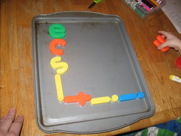 letter magnet L
