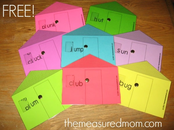 Here's our final set of free word family houses for the short vowels -- get 8 free houses for short u!