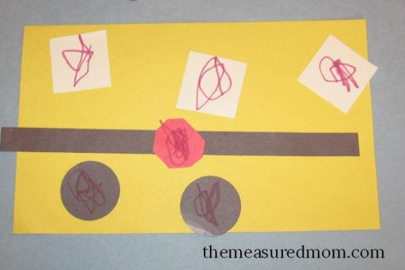 Check out this amazing collection of art projects for preschoolers! You'll find a lot of open ended activities in this group of projects for letter B.