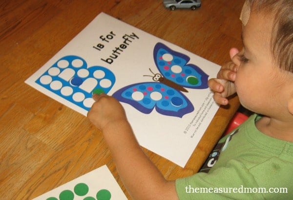 Print this free B is for Butterfly printable to help your little one learn the shape and sound of letter B.