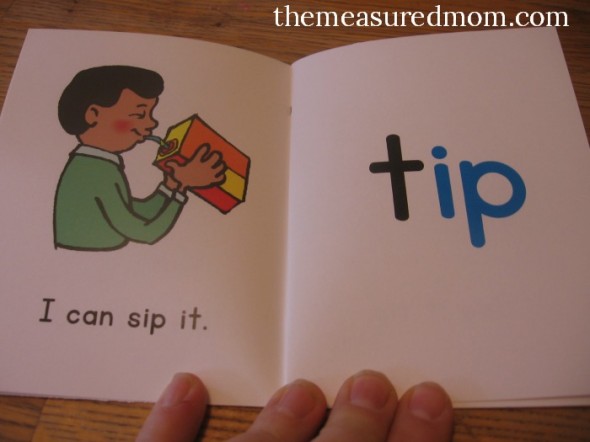These short i books are part of a GIANT set of free decodable books for kids! 