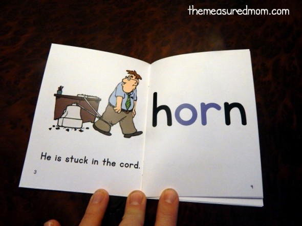 It's tricky to learn to read words with r controlled vowels. Make it fun with these silly books. Free! 