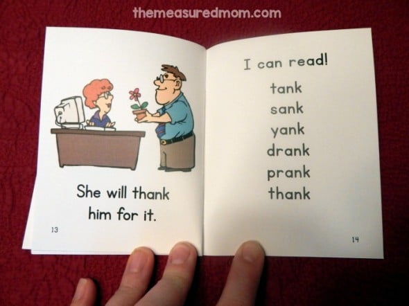 Looking for a way to focus on and, ash, amp, ang, atch, and ank words? These FREE printable phonics books are just the thing!