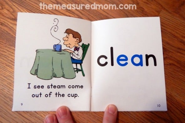These printable phonics books teach oa words, ie words, ea words, and ow words. 