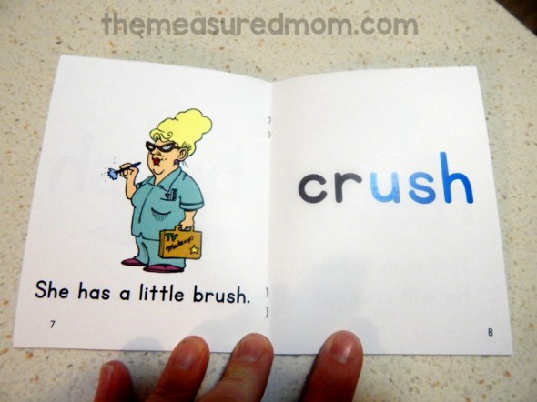 Get this free set of phonics readers for reading ush, unch, ump, ust, ung, and unk words!