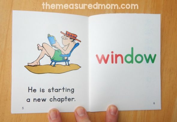 Teach kids to read words with the VCCV pattern using these free phonics books! 