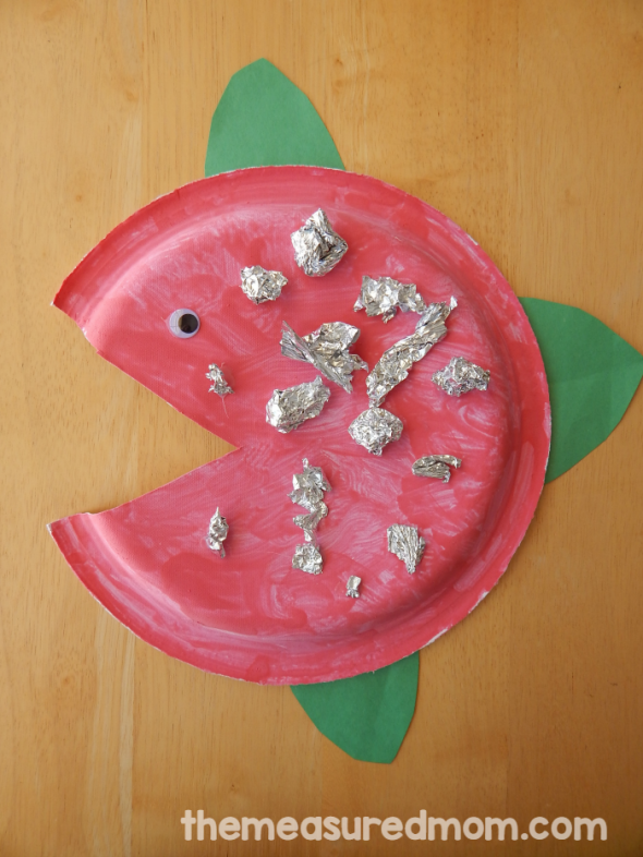 This post has a huge variety of fun, hands-on (and free!) letter F activities for preschool.