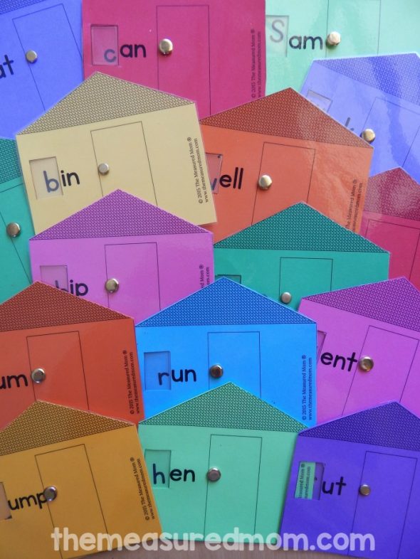 These word family house printables are one of our favorite word family activities. Great for hands-on learning! 